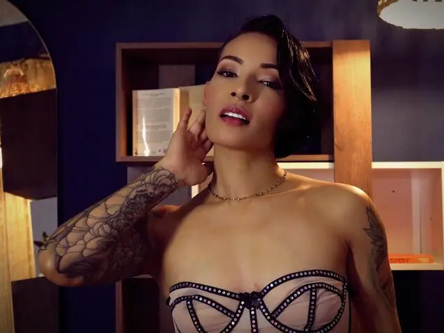 LadyRussell Cumshow Vip