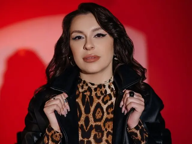 MayaMilovich Cumshow Vip